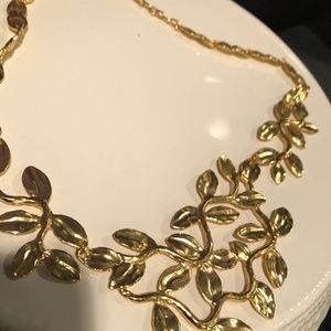 KARINE SULTAN STATEMENT NECKLACE